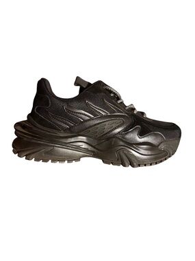 Women's All-Black Chunky Athletic Sneakers